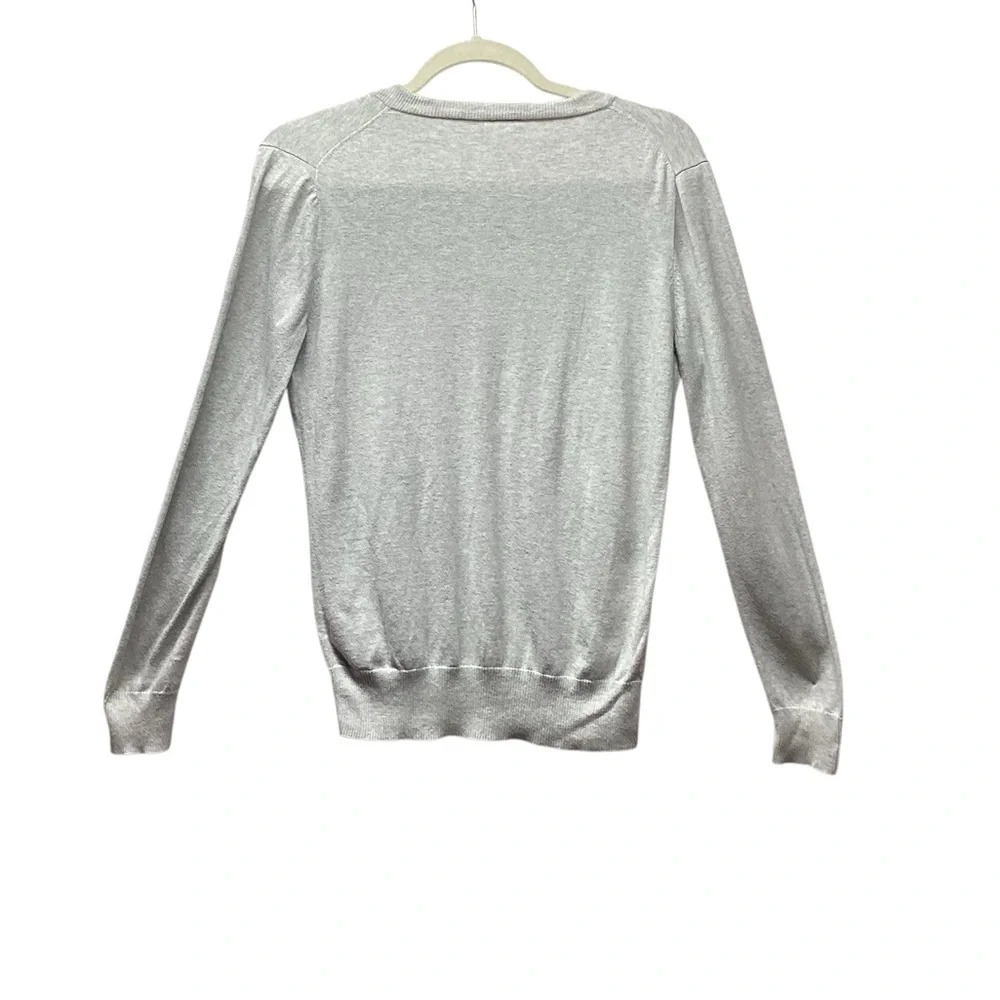J. Crew woman’s cotton v-neck sweater. Light gray. Size Medium